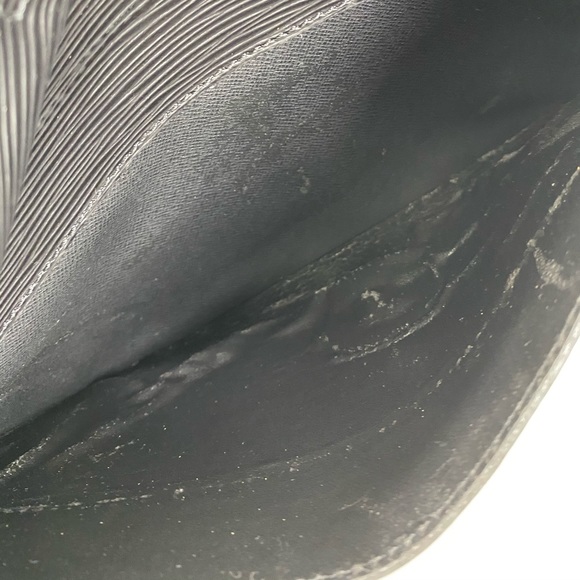 ❤️✨BEAUTIFUL✨❤️ CROSSBODY - Picture 9 of 14